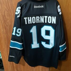 Sz XL Joe Thornton jersey San Jose sharks